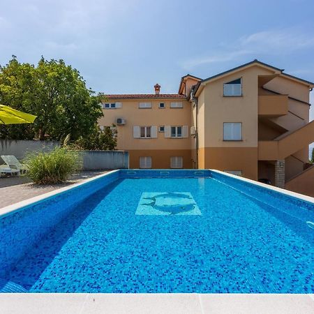 Apartmani Jaric Novi Vinodolski Exteriör bild