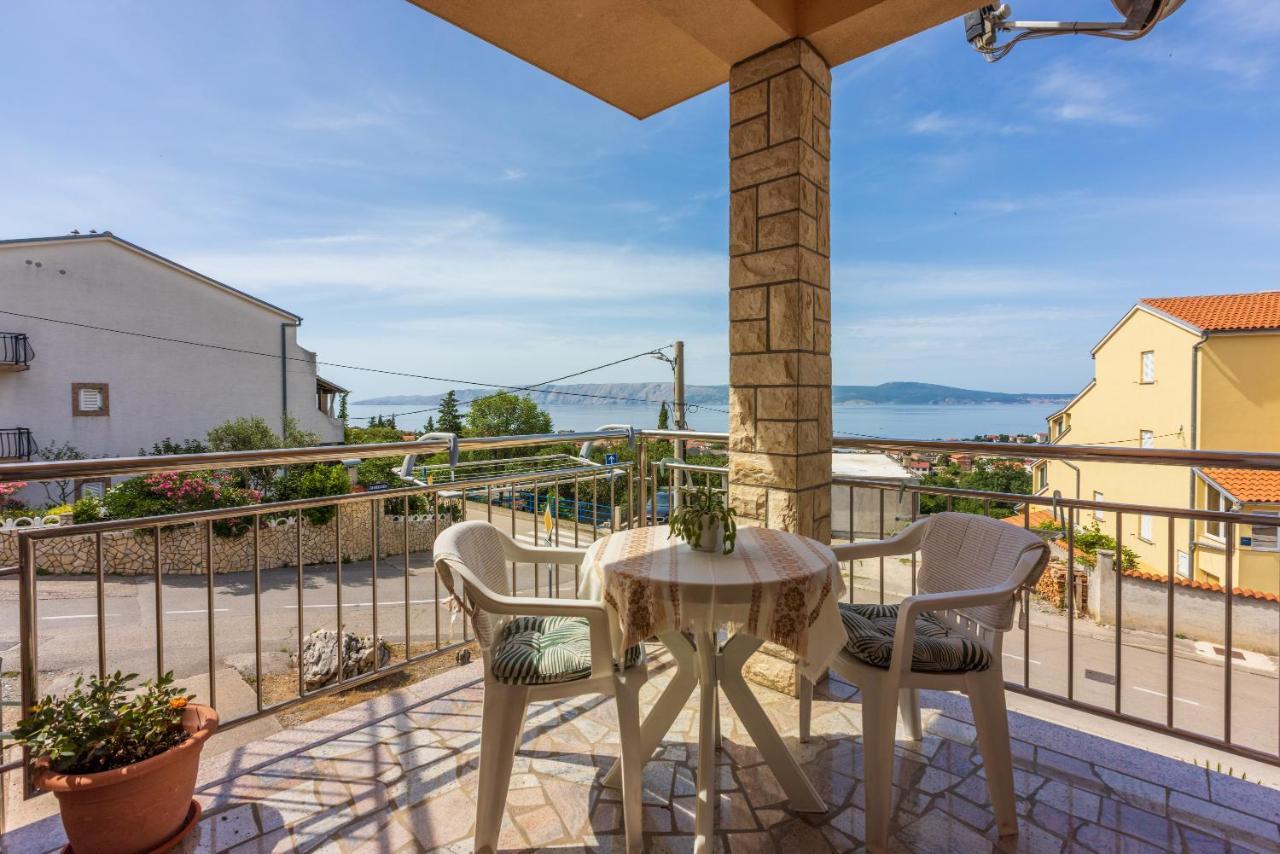 Apartmani Jaric Novi Vinodolski Exteriör bild