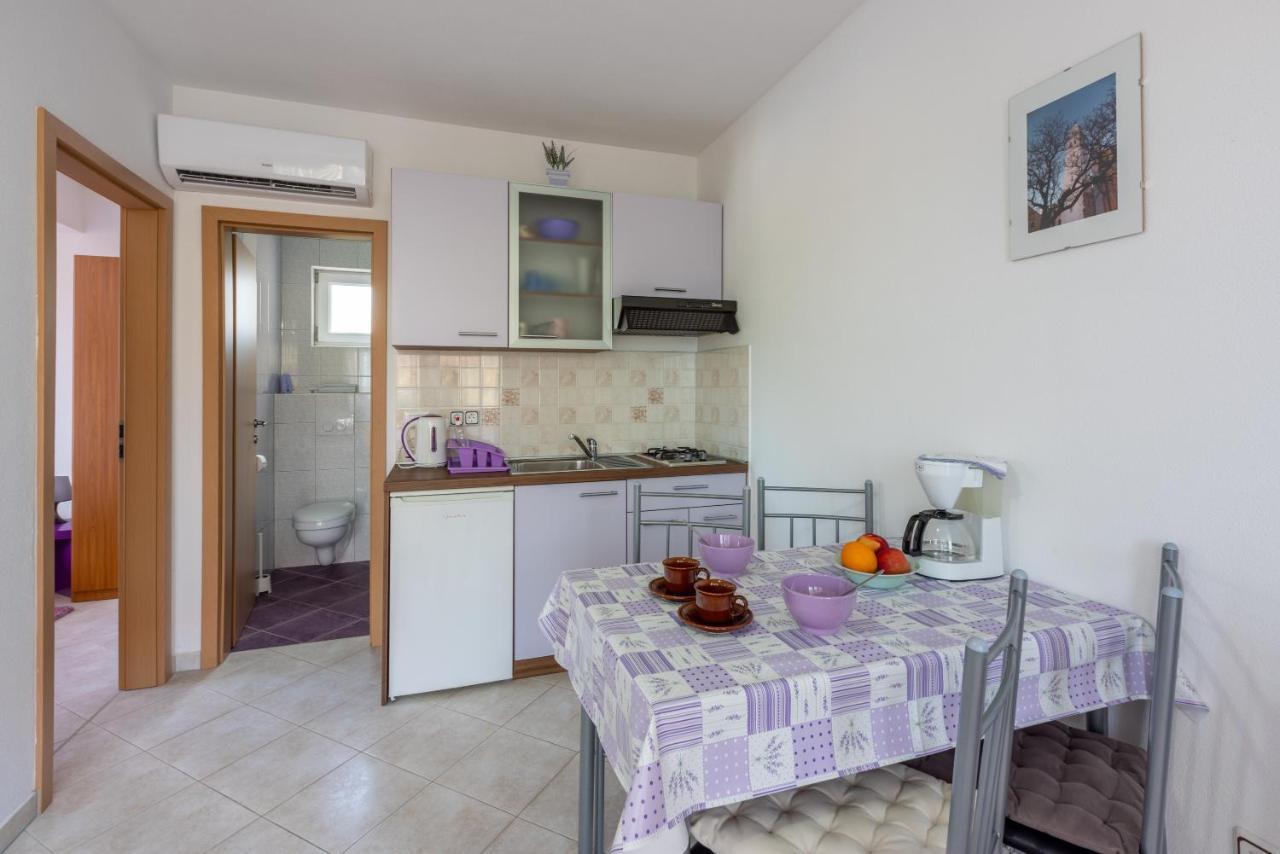 Apartmani Jaric Novi Vinodolski Exteriör bild