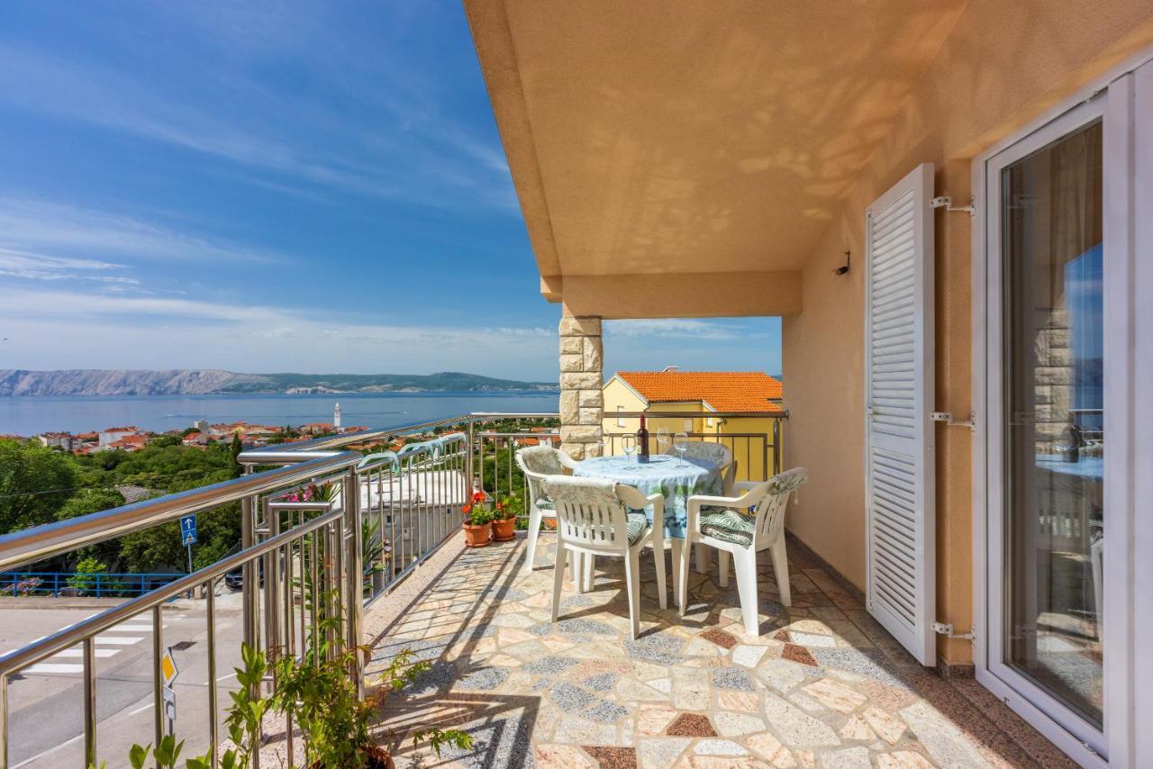 Apartmani Jaric Novi Vinodolski Exteriör bild